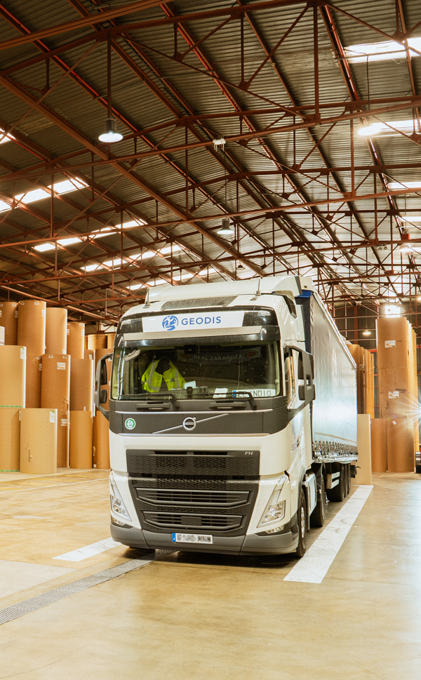 Camiones propios Cartonajes Santorromán